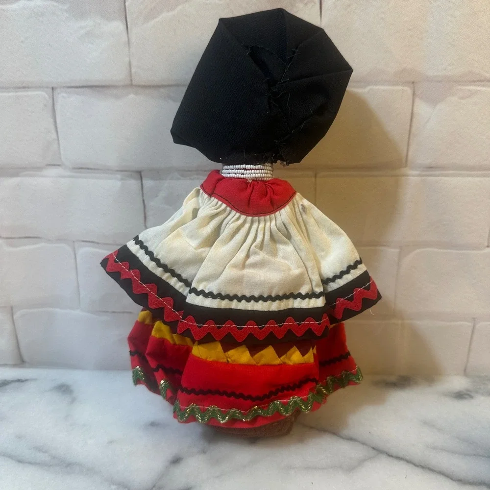 Vintage Handmade Nut Head Seminole Folk Art Doll Traditional Cultural Dress 10